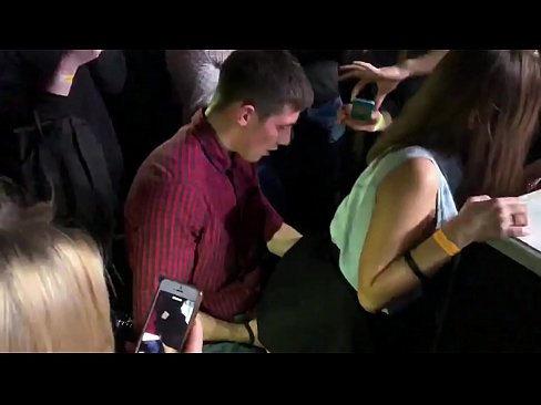 ❤️ 在俄羅斯夜總會發生真正的性愛。18 歲俄羅斯女孩肛門和陰道在夜總會性交 ❤️❌ 超級色情 在 zh-tw.hotpornphotos.ru ❌️